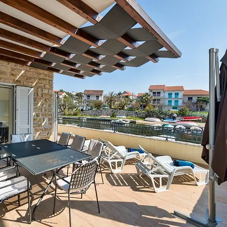 Villa Tipa 1