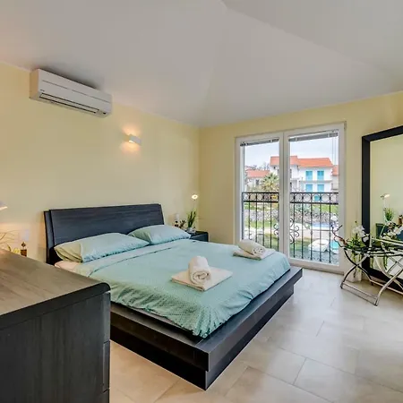 Villa Tipa 1