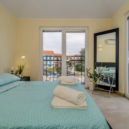 Villa Tipa 1